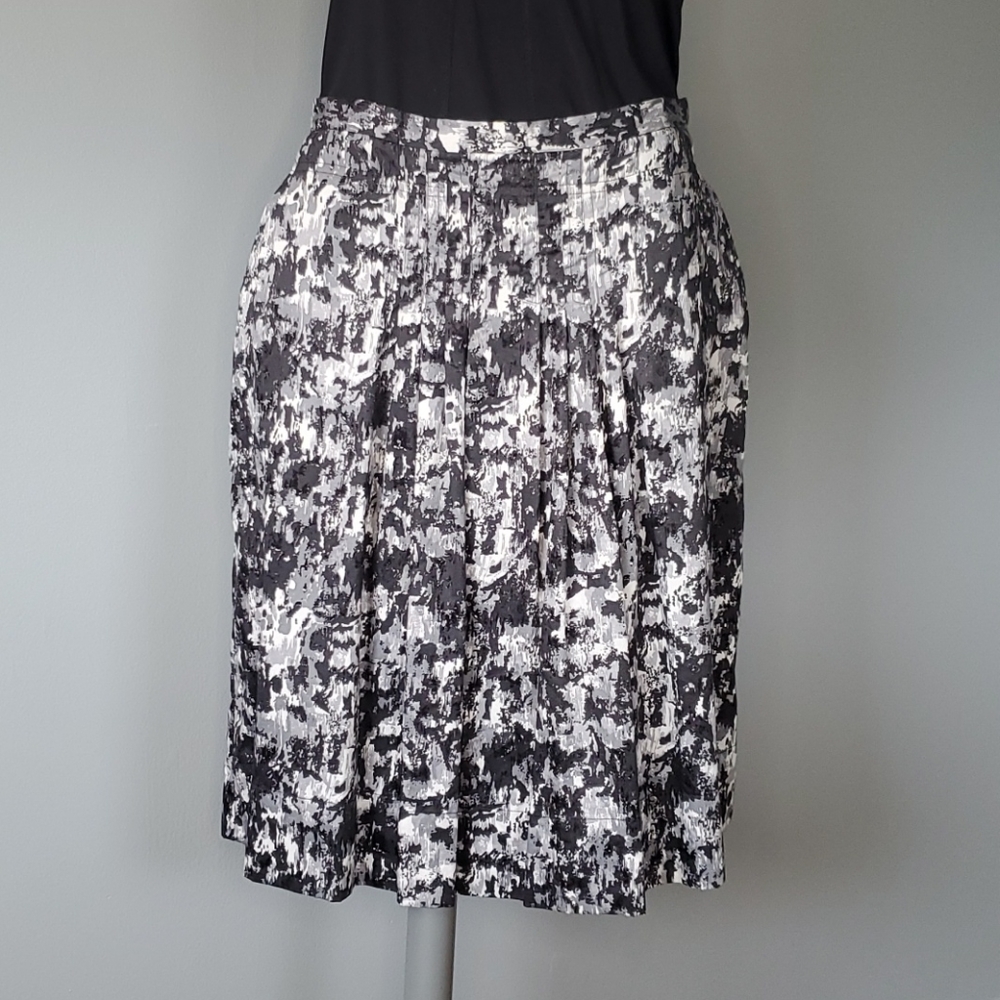 New York and Company Skirt